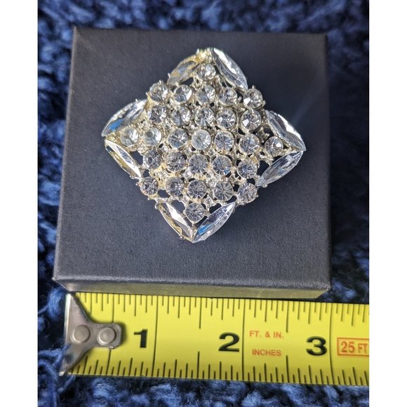 💜✨Vintage Sparkling Rhinestone Brooch Pin - Picture 4 of 4